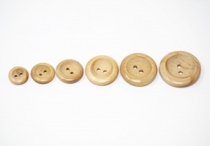 cw3-40 - 2 hole wood button with wedge rim, size 40 (25mm)