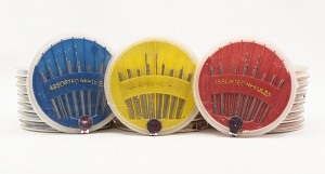 ss6 - needle compacts, assorted needles