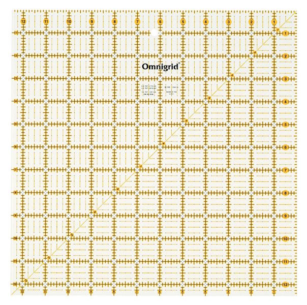 611647 - Universal ruler inch scale 12.5 x 12.5 Omnigrid
