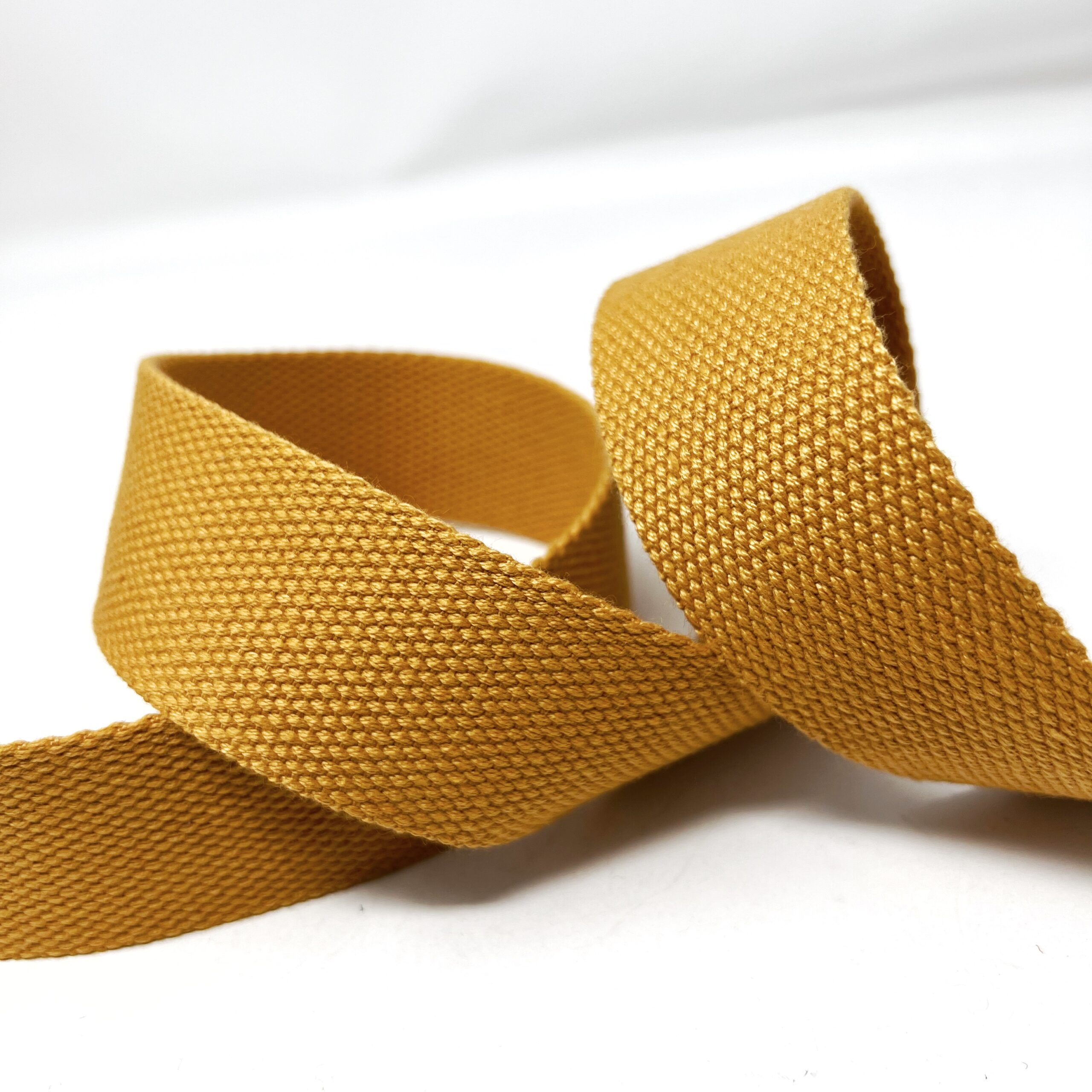 dw1911-38-42 ochre, 38mm cotton mix webbing