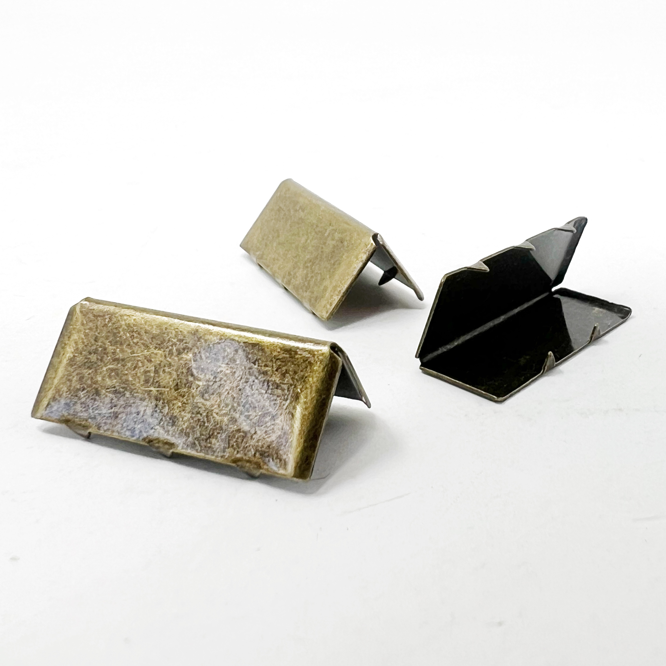 bc25-ab - 25mm belt / strap crimp ends - Antique Brass
