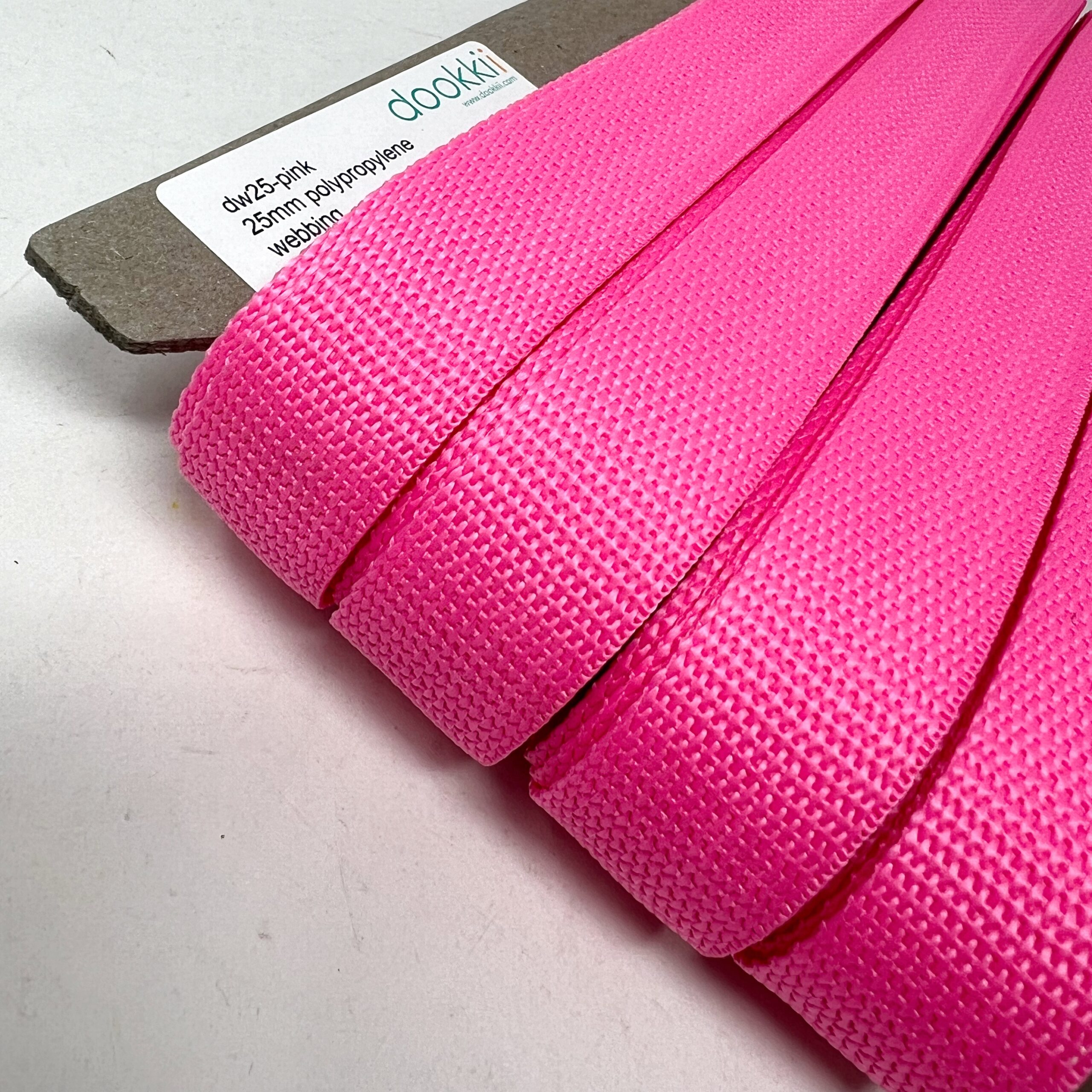 dw25-pink-25mm polypropylene webbing - Image 2