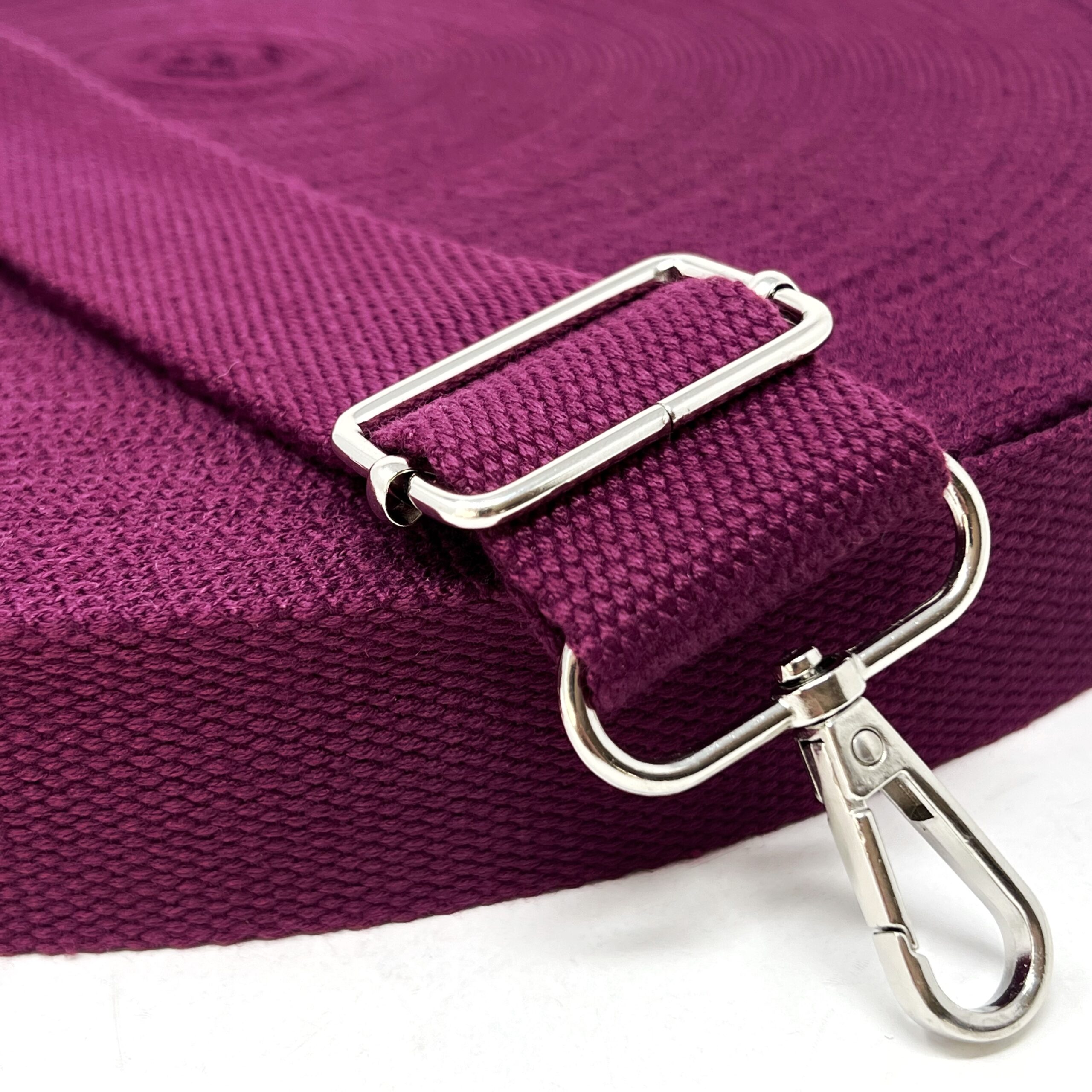 dw1911-38-34 plum, 38mm cotton mix webbing - Image 2