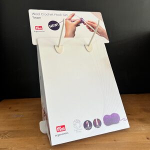 655122 Prym display stand for ergonomics crochet hook sets - This stand is free when you buy the crochet hooks
